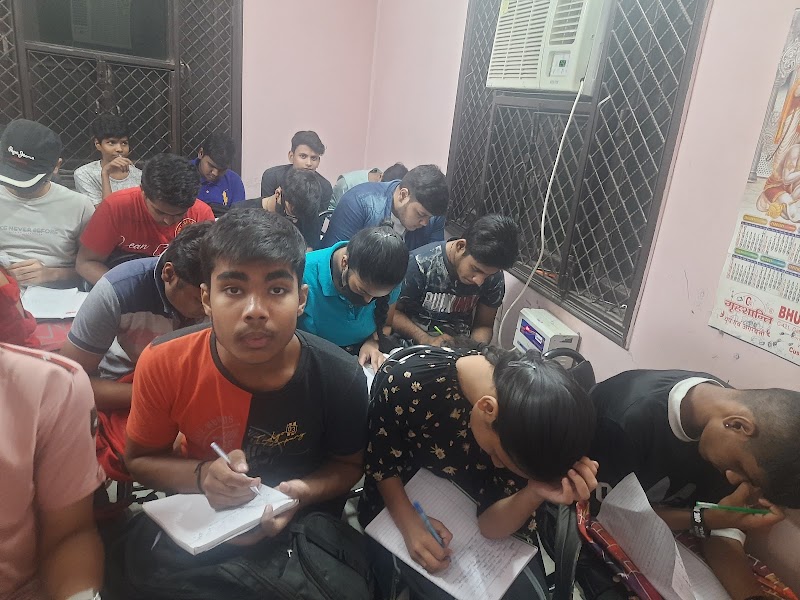 Commerce guru कॉमर्स - Coaching-Commerce in Delhi