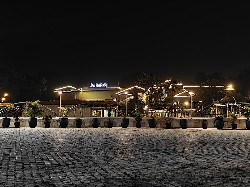 Dee Marks Hotel - Resort in All Cities
