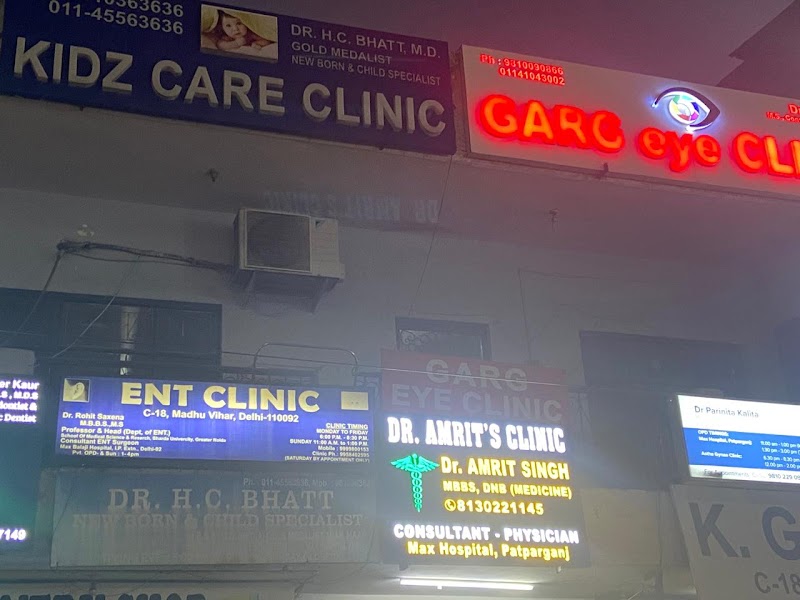 DR AMRIT'S CLINIC - General Physician in Delhi