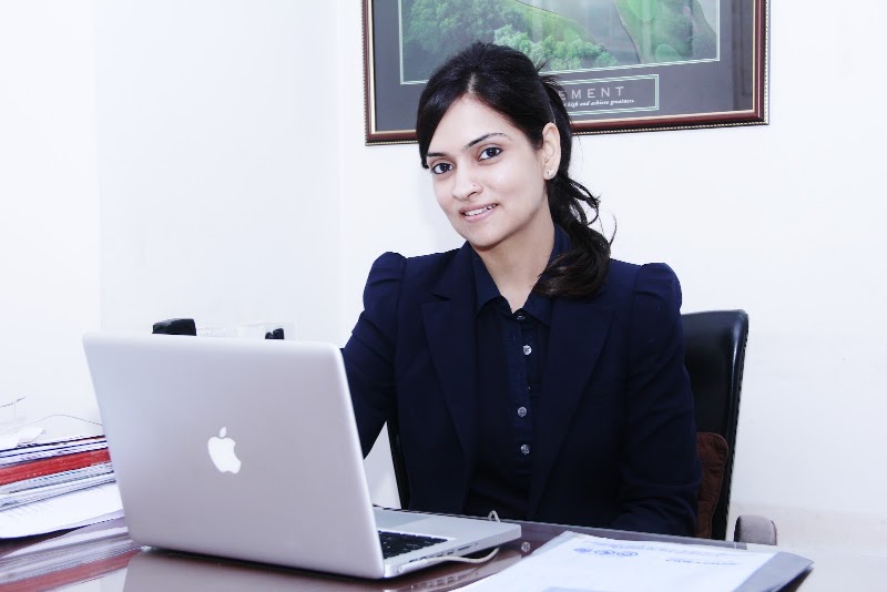 Dr. Glossy Sabharwal - Radiologist in Delhi