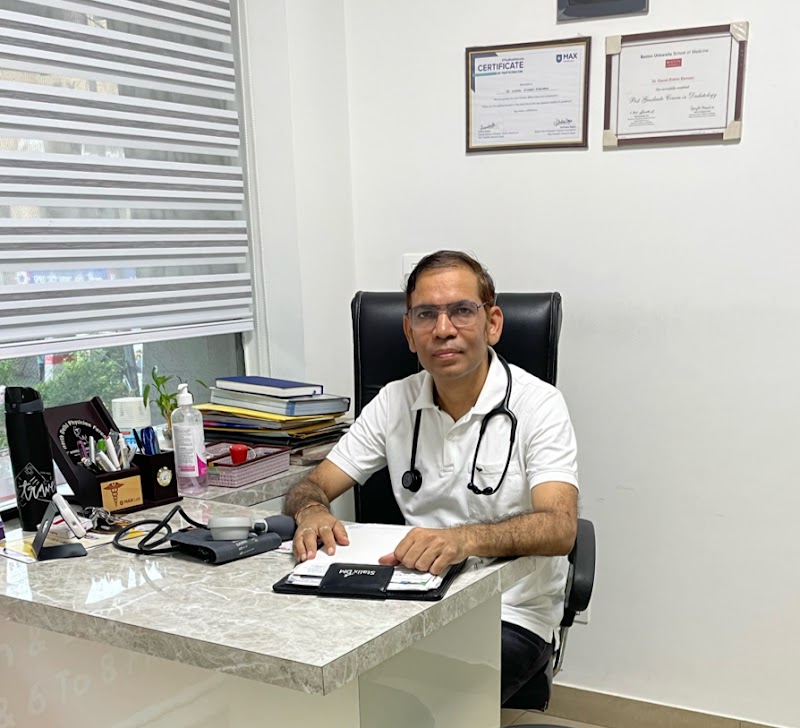 Dr Kamal Karnani - General Physician in Delhi