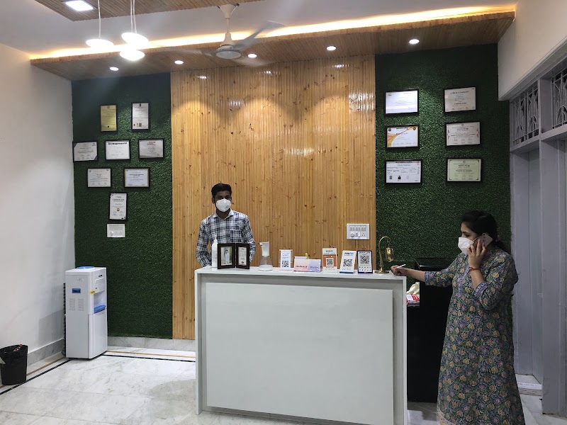 Dr Mahima Wadhwa - Dermatologist in Delhi