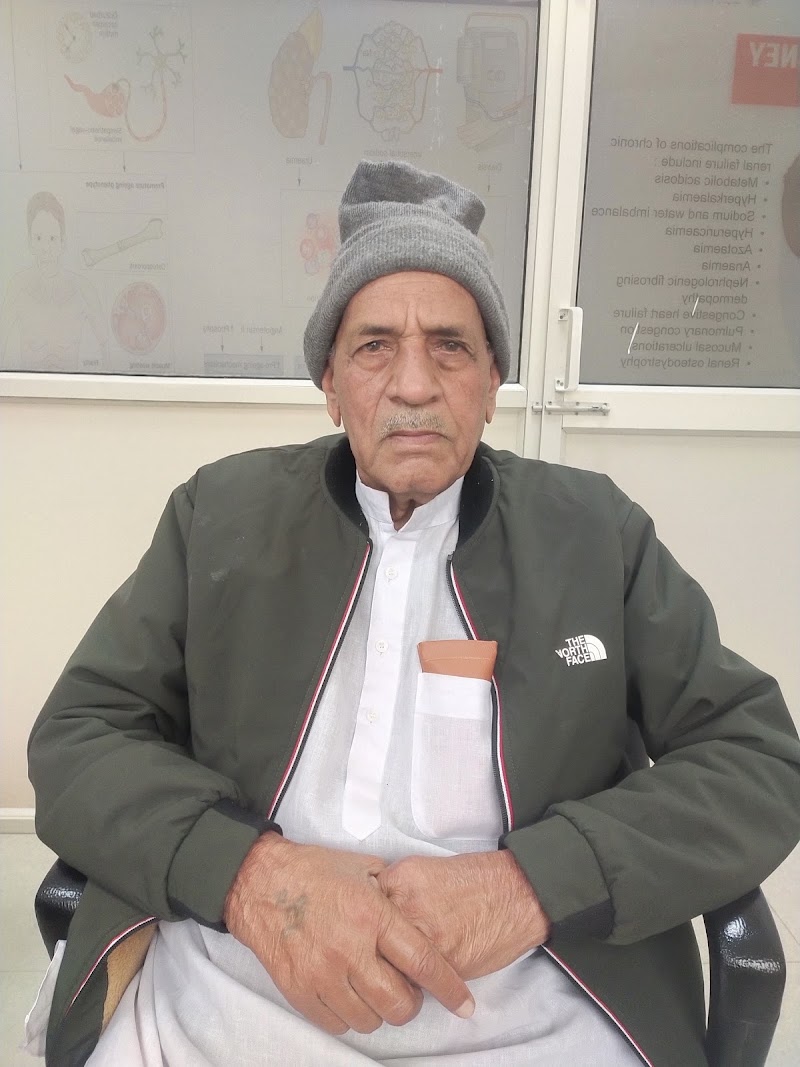 Dr Mohit Mann - Neurologist in Delhi