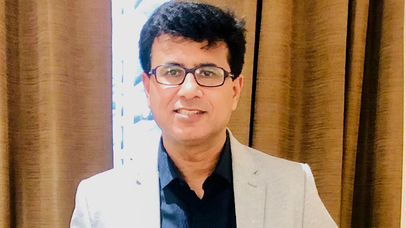 Dr. Naveen Bhamri - Cardiologist in Delhi