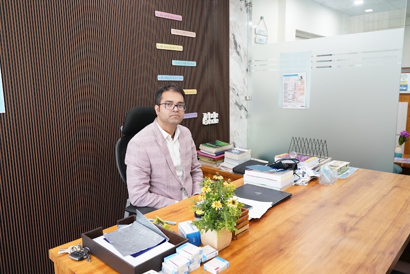 DR. Pratik Kumar - Psychiatrist/psychologist in Delhi