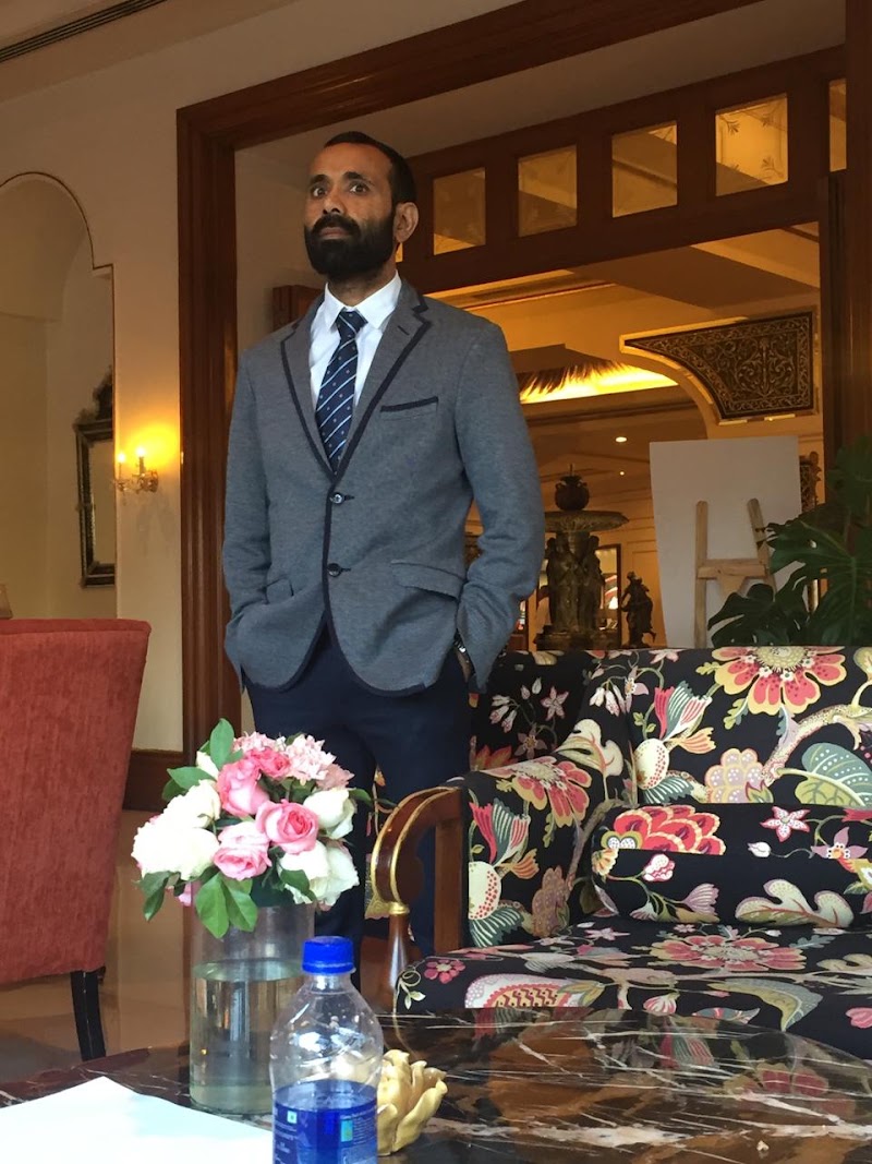 Dr. Shrawan Kr - General Physician in Delhi