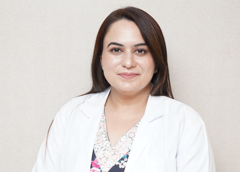 Dr. Suneet Kaur - Obstetrician/Gynecologist in Delhi