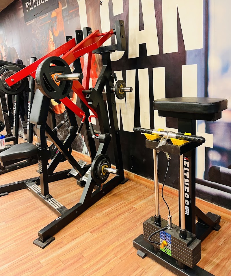 FITNESS FREAKS - Gym in Delhi