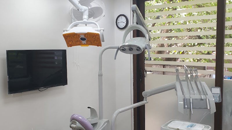 Focus Dental Clinic - Dental Hospital in Delhi