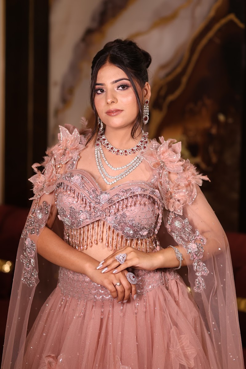 Glamorous Beauty Salon