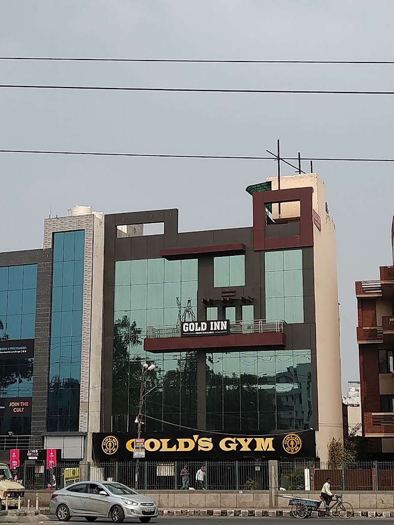 Gold’s Gym Janakpuri - Gym in Delhi