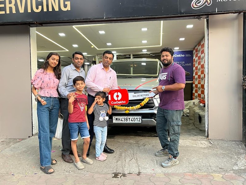 Goldie Motors - 4 Wheeler Showroom in Mumbai