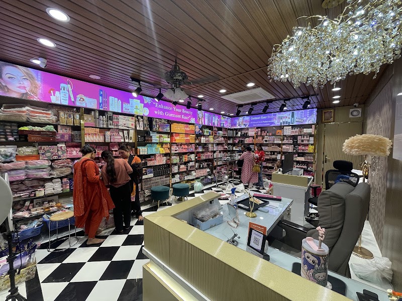Gurmeet kaur store - Cosmetic Store in Delhi