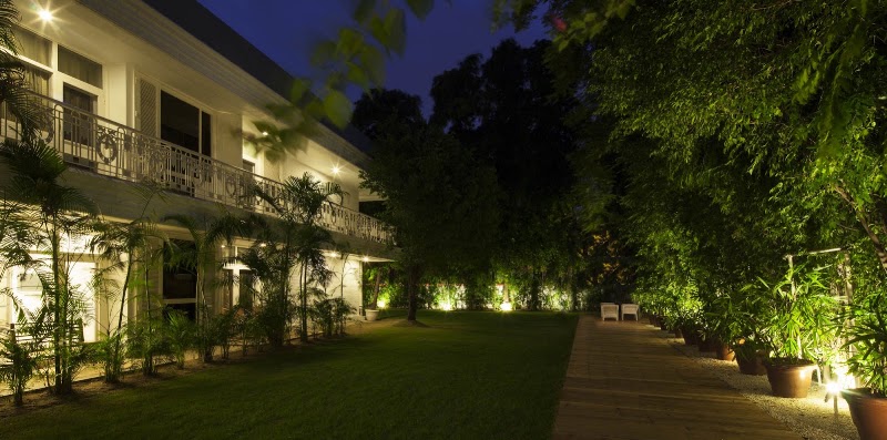 Hotel Diplomat - Hotel in Delhi
