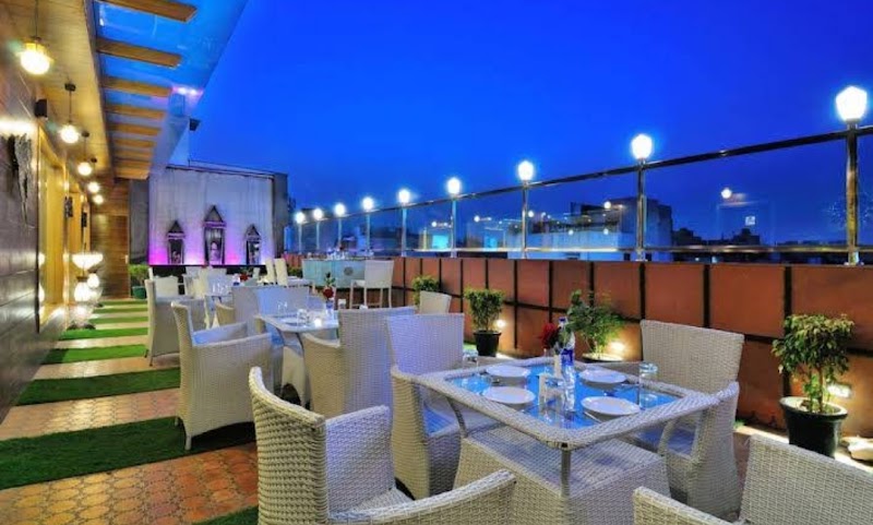 Hotel Gold Regency - Hotel in Delhi