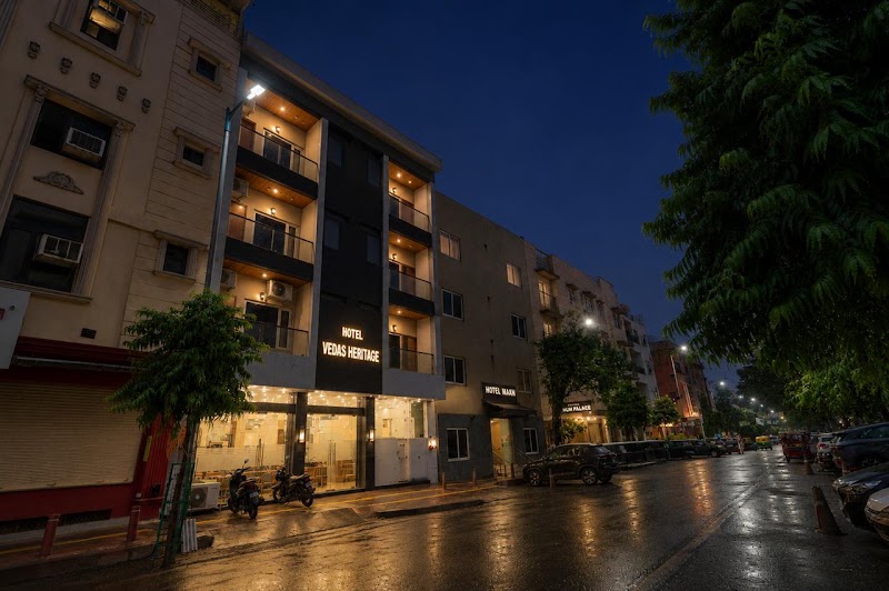 Hotel Vedas Heritage - Hotel in Delhi