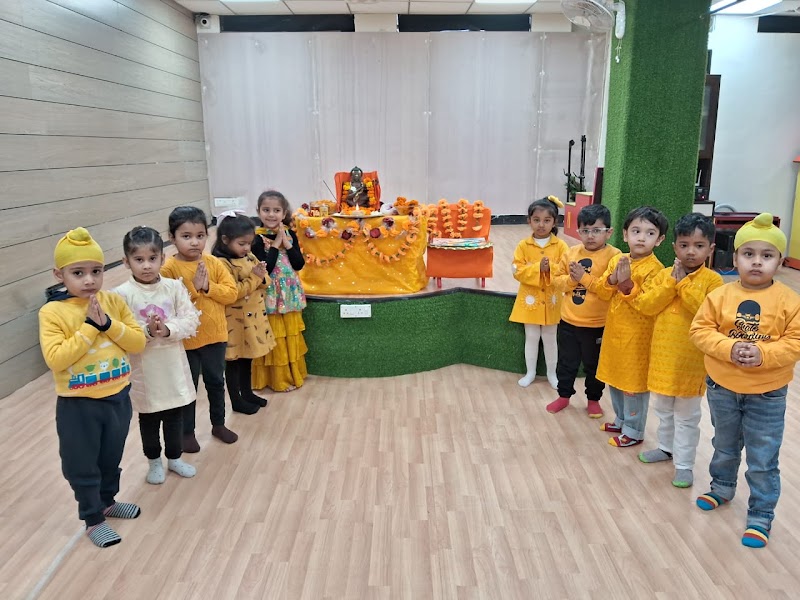 KinderNest Play School - Kids Pre-School in Delhi