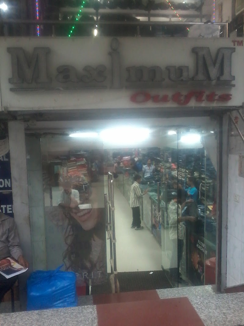 Maximum Outfits - Clothing Store in All Cities