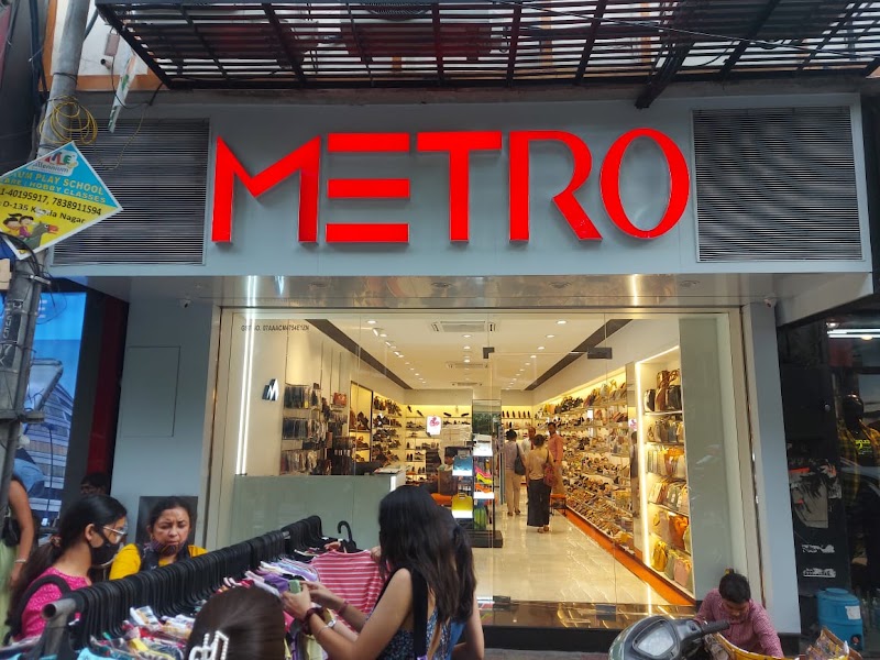 Metro Shoes - Footwear in Delhi