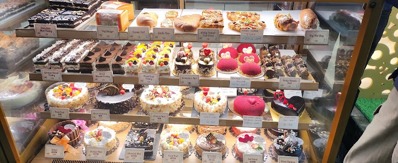Mr. Crust Bakers - Bakery in Delhi