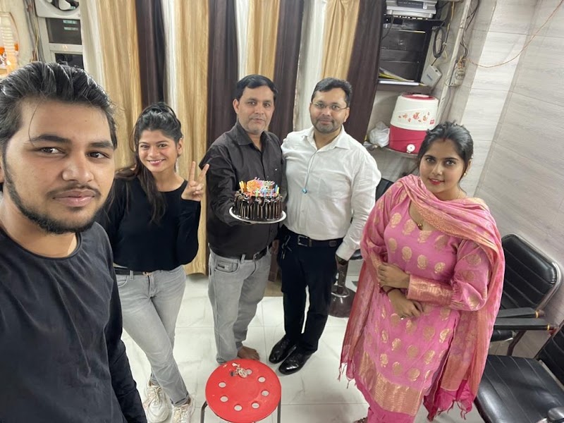 Raj Sir Delhi - Spoken English in Delhi