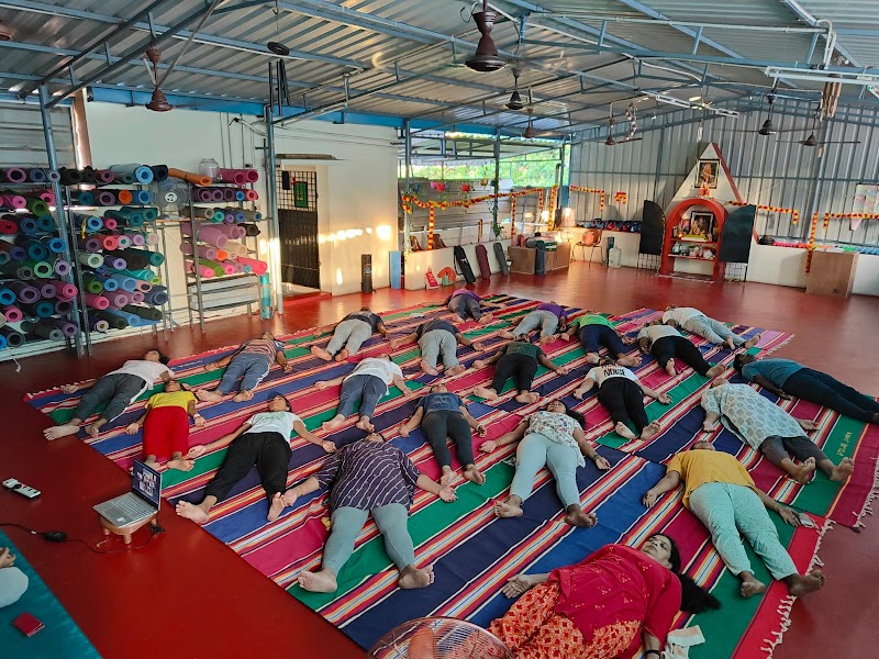 SHIVA YOGA CENTER
