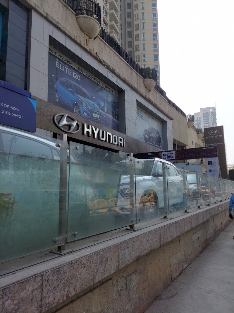 Shreem Hyundai Showroom - 4 Wheeler Showroom in Mumbai