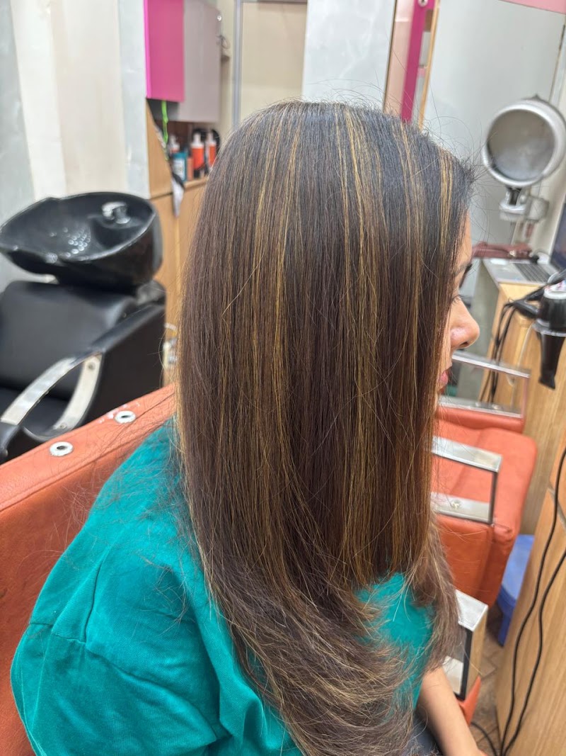 Stella Hair Salon - Salon in Delhi