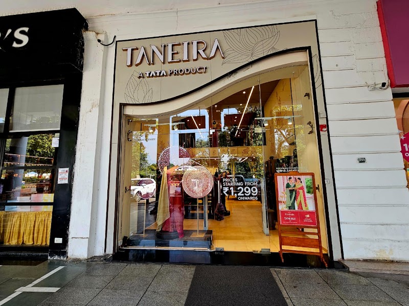 Taneira Sarees - Saree & Ethnic Wear in All Cities